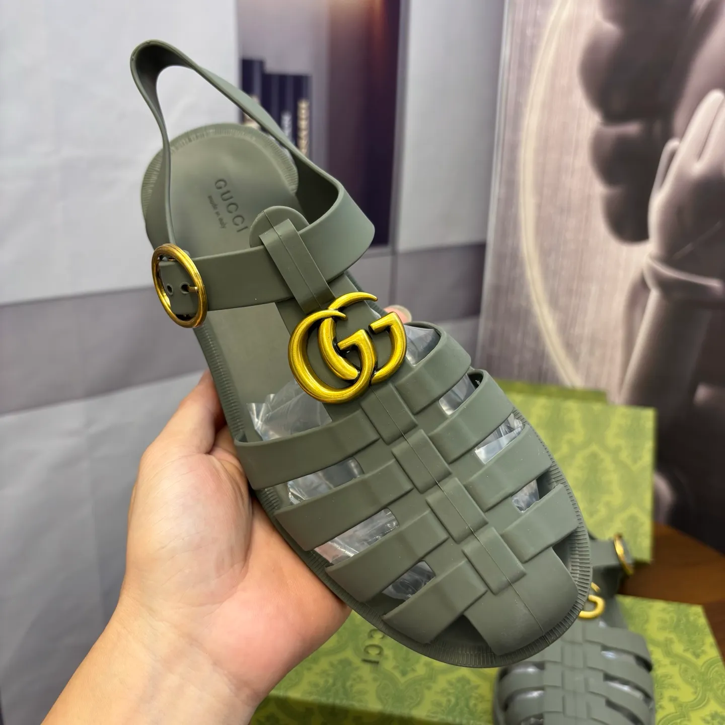Men's shoes 260💰 [Gucci] Counter quality, top-quality original goods, real photos! Original TPU material, fine workmanship, comfortable; genuine 1:1 replica Size: 36 ~ 46